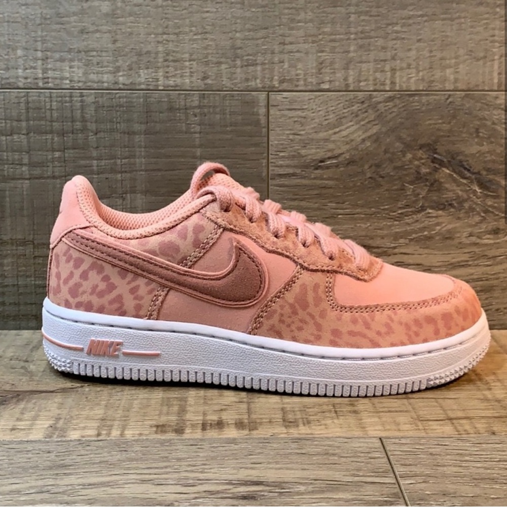 NWT kids Nike pink leopard dunks